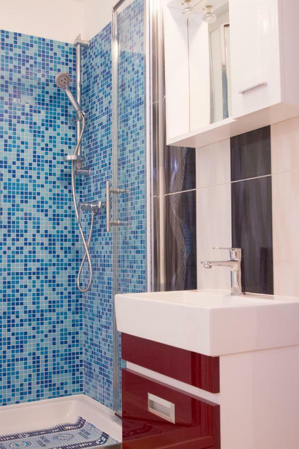 Apartments&rooms Toni 3* Split