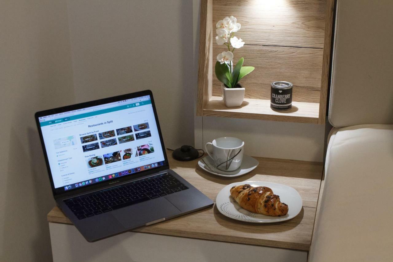 Apartments&rooms Toni 3*