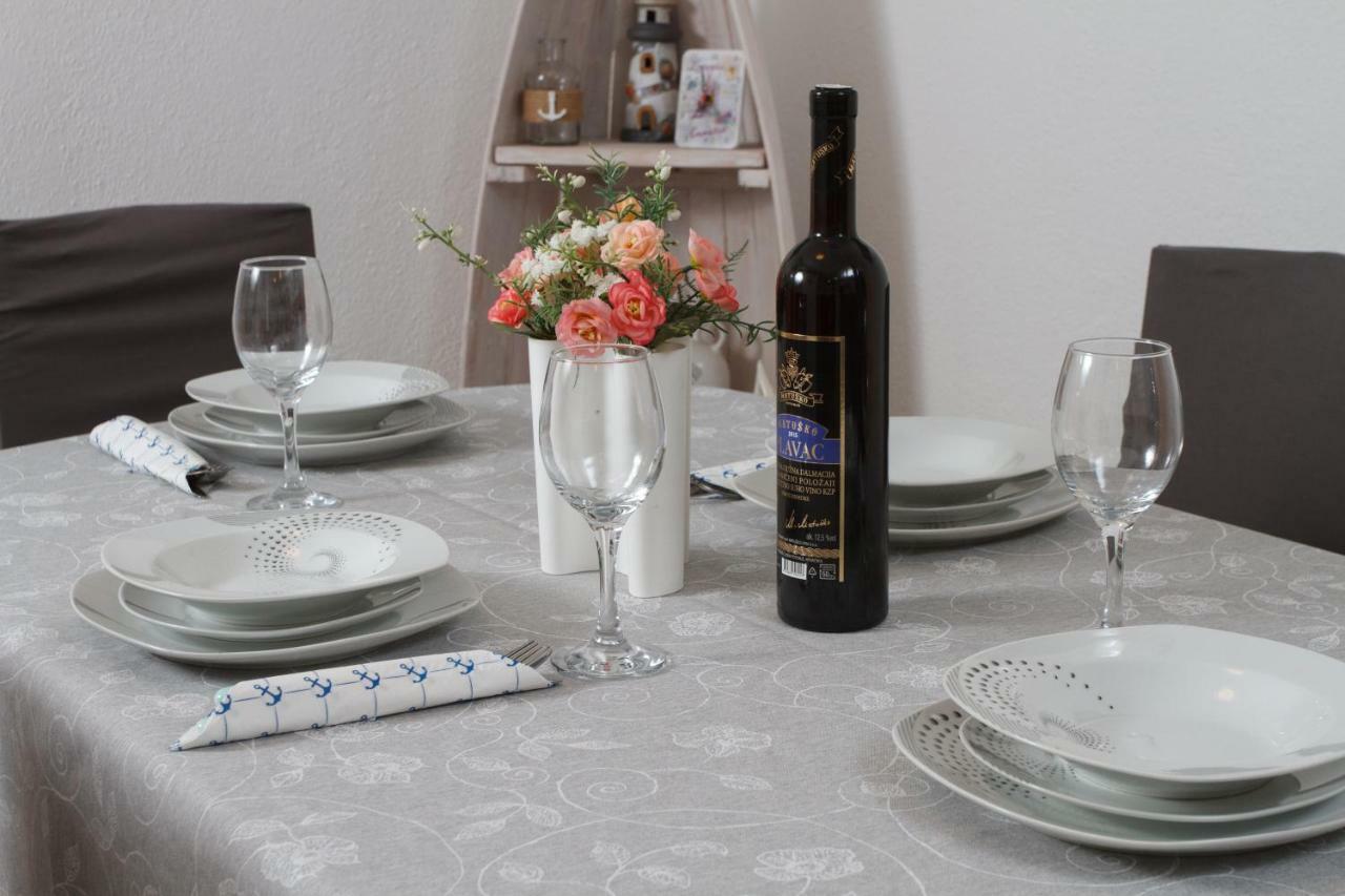 Apartments&rooms Toni 3* Split
