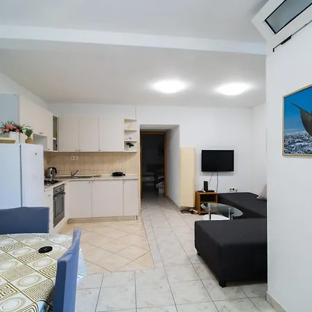 Apartments & Rooms Toni Split Room photo